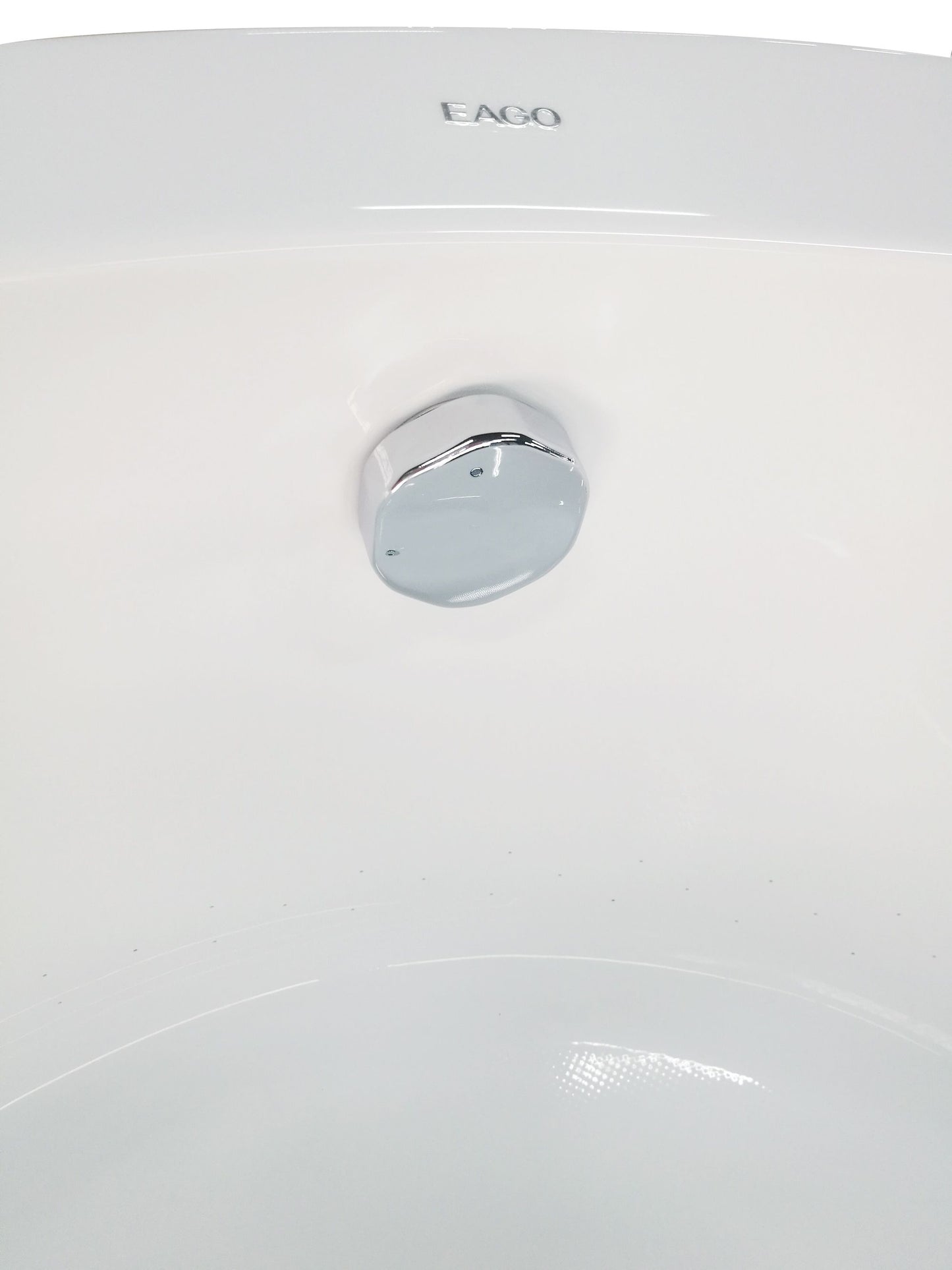 EAGO AM2130 66" Round Free Standing Acrylic Air Bubble Bathtub