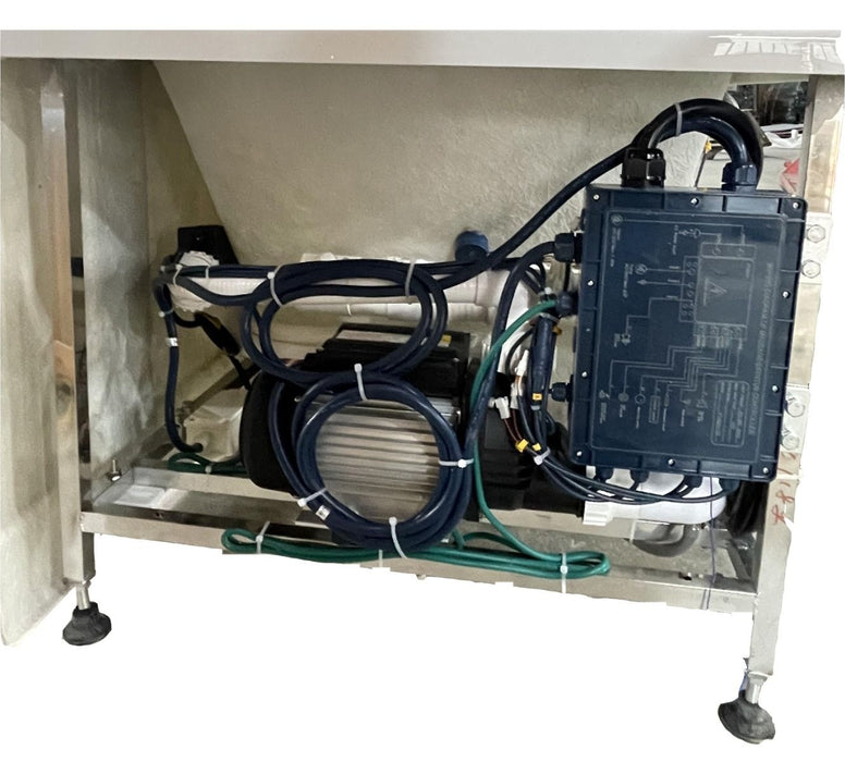 EAGO AM154ETL-L6 6 ft Acrylic White Rectangular Whirlpool Tub With Fixtures