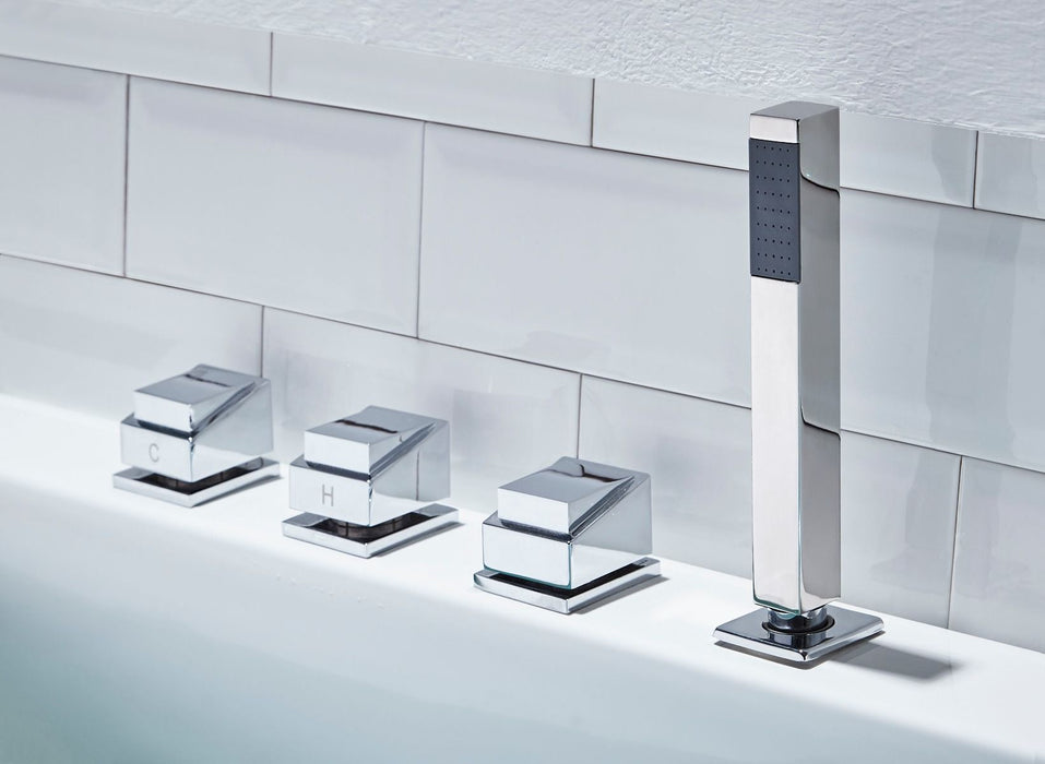 EAGO AM154ETL-L6 6 ft Acrylic White Rectangular Whirlpool Tub With Fixtures