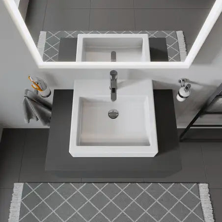 Vero Wall Mounted Sink