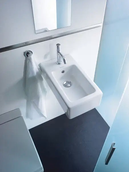 Vero Wall Mounted Sink